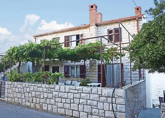 Apartments Sova